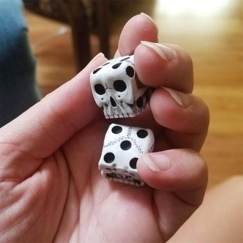 1Pcs 6-Sided Skull Dice